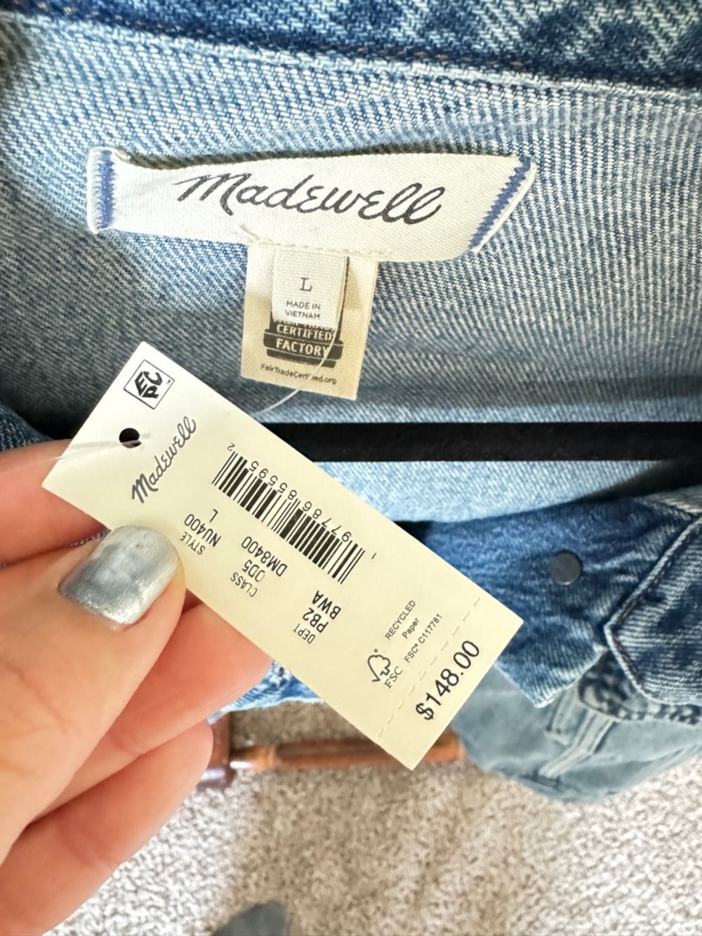 Madewell Women's Relaxed Cropped Denim Jacket in Billings - Picture 9 of 9